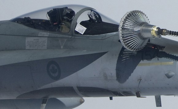 CF-18 - foto 2 Força Aérea Canadense