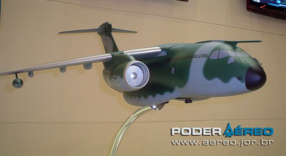 LAAD 2011 KC-390 - foto Poder Aereo Poggio