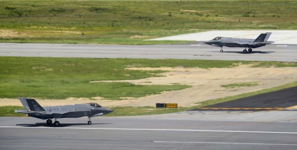 F-35 na Base de Eglin - foto USAF