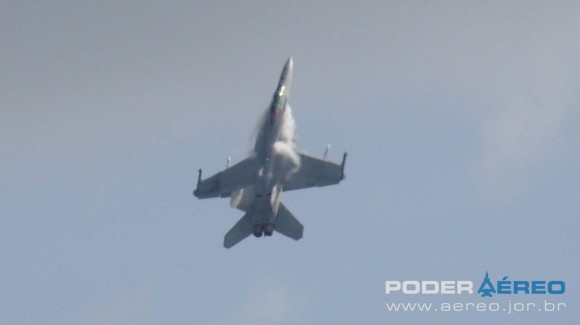 EDA 60 anos - Super Hornet apresentação 2 domingo - foto 3 Nunão - Poder Aéreo