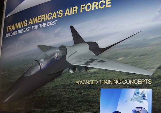 Concepção de jato de treinamento da Boeing para o T-X da USAF