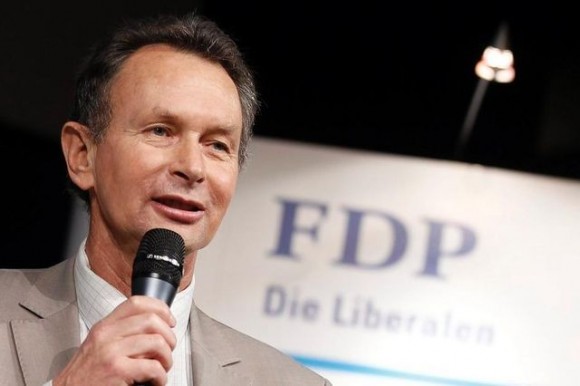 Líder partido FDP suíço Philipp Muller  - foto Keystone via Basler Zeitung