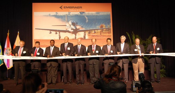 Inauguração Embraer Jacksonville - foto Embraer