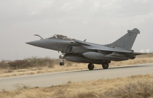 Caças Rafale desdobrados em Abéché no Chade - foto 4 Força Aérea Francesa