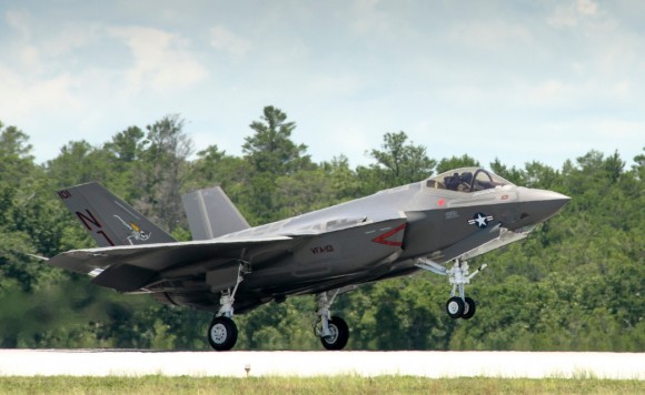 F-35C - primeiro exemplar de produção para a USN chega à Base de Eglin da USAF - foto 5 Lockheed Martin