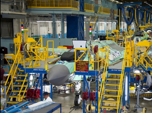 Linha de montagem F-35 - foto Lockheed Martin