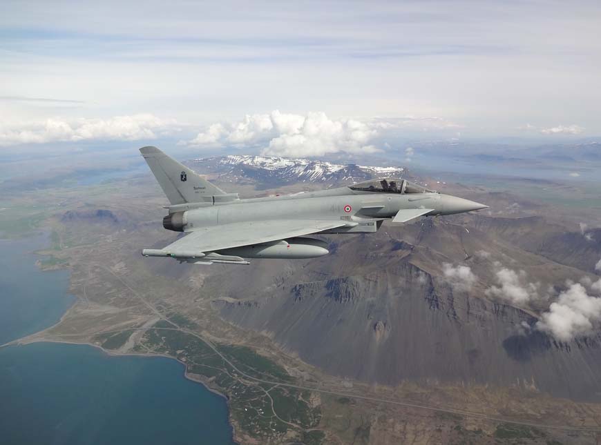 Caças Eurofighter italianos na Islândia - foto 4 Força Aérea Italiana