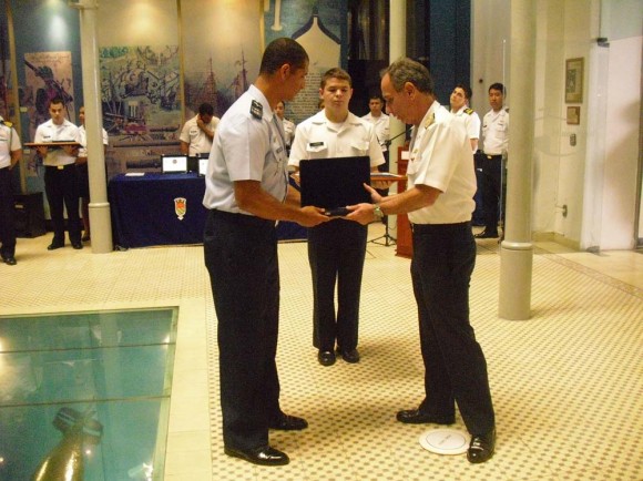 Esquadrão Orungan recebe prêmio no Museu Naval RJ - foto FAB