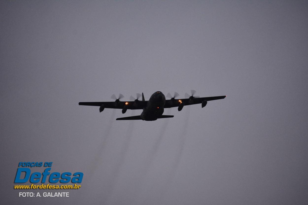 Domingo Aereo - AFA 2013 - KC-130 7