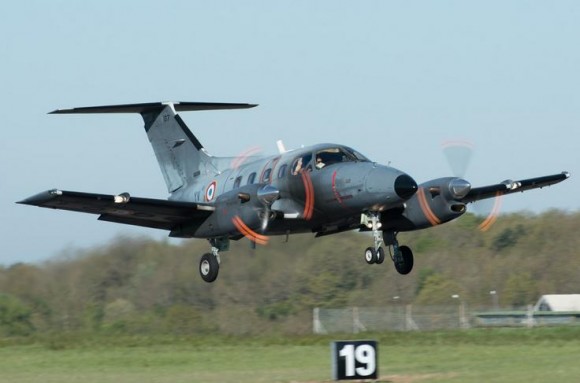 Embraer Xingu - foto Força Aérea Francesa