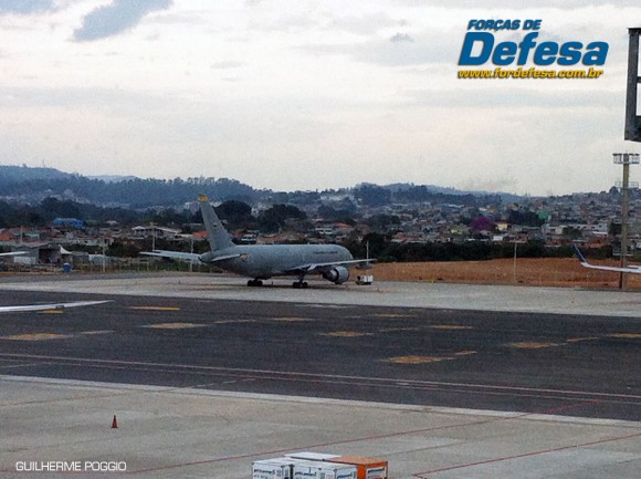FAC KC-767 em Guarulhos - foto Poder Aereo Guilherme Poggio