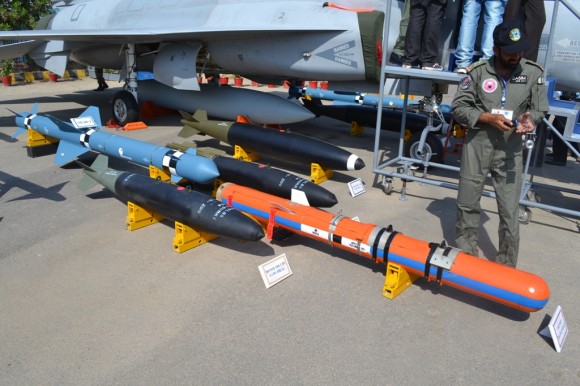JF-17 weapons - 6