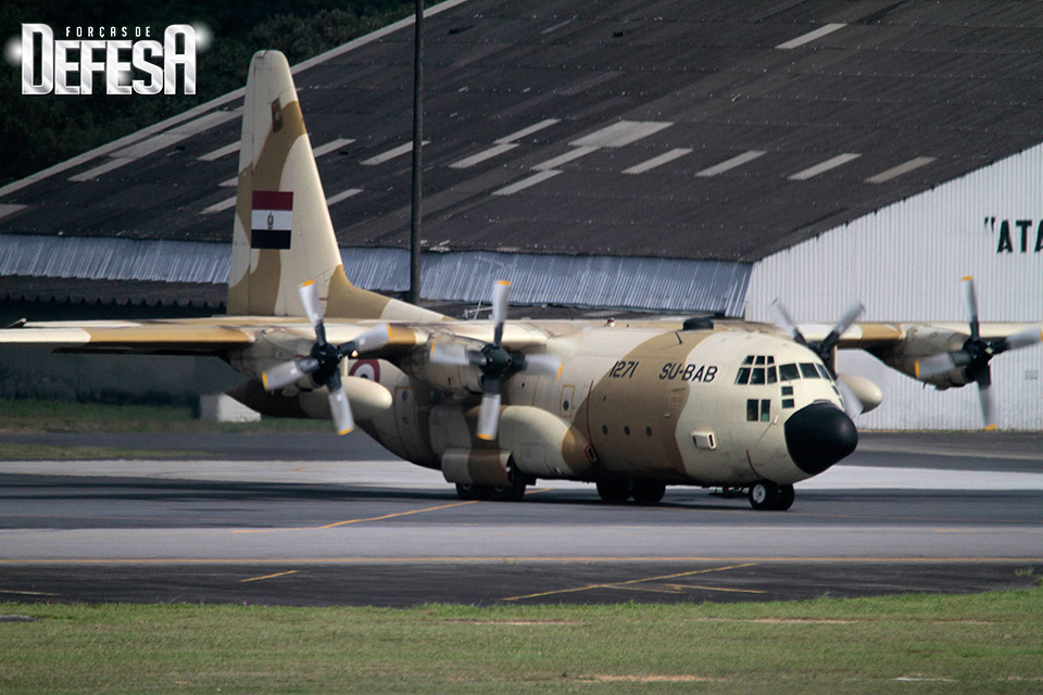 C-130H-Hercules-Egito-1271-SU-BAB-14aug2014_MG_0654 (1)
