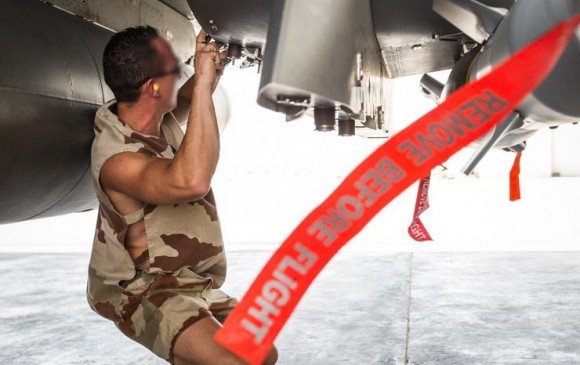 Caças Rafale voltam de missão sobre o Iraque em 30-5-2015 - foto 4 MD França