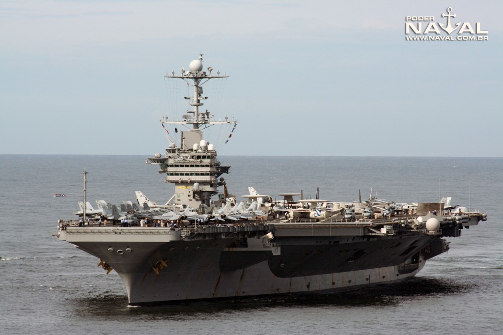 USS-George-Washington-CVN-73-no-Rio-2008-4b