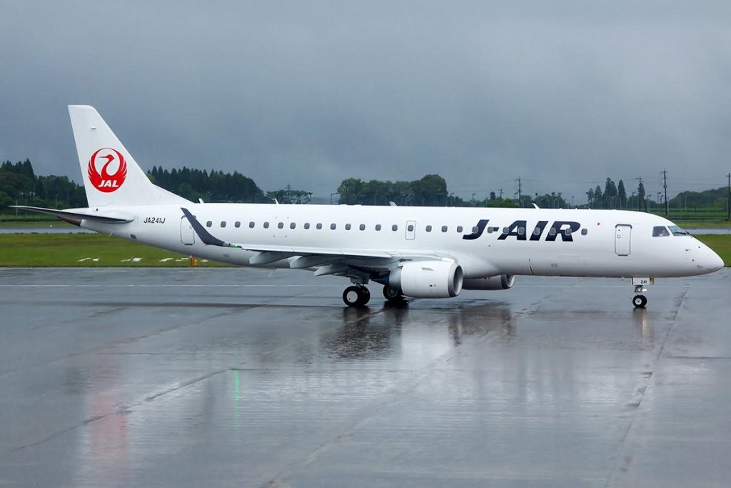 japan-airlines-jal-j-air-embraer-e190