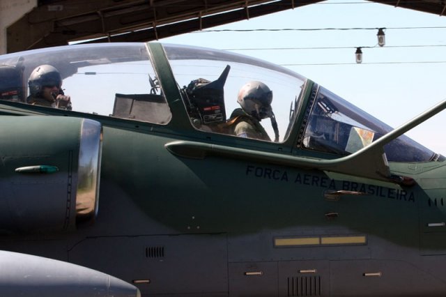 A-1 cockpit lacador