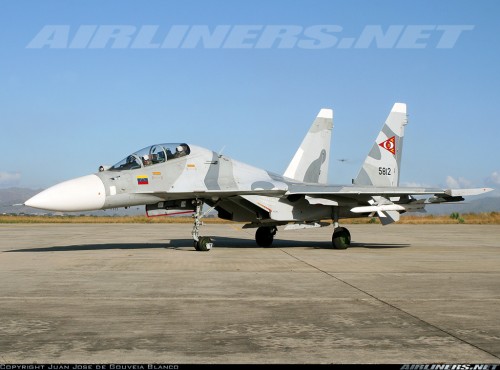 Su-30MKV com AA-10