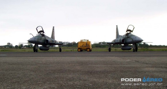Caças F-5EM da FAB - foto Nunão - Poder Aéreo