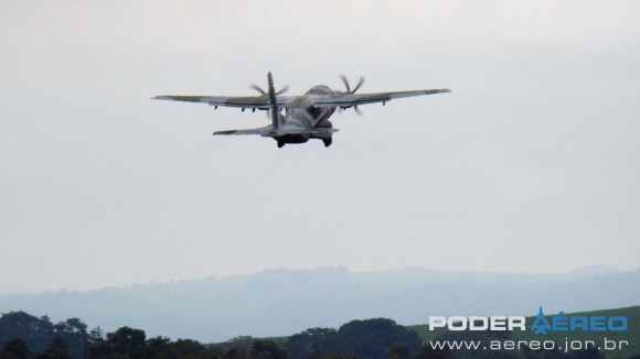 EDA 60 anos - C-105 Amazonas da FAB decolando - foto 2 Nunão - Poder Aéreo
