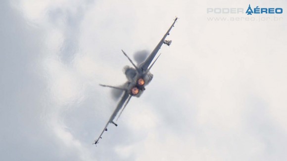 EDA 60 anos - Super Hornet apresentação 2 domingo - foto Nunão - Poder Aéreo
