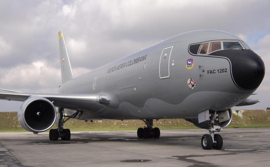 Boeing 767 da Força Aérea Colombiana convertido para avião reabastecedor pela IAI - foto FAC