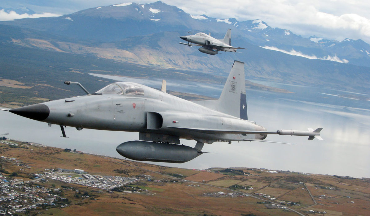 Caças F-5 completam 44 anos na Força Aérea do Chile - Poder Aéreo