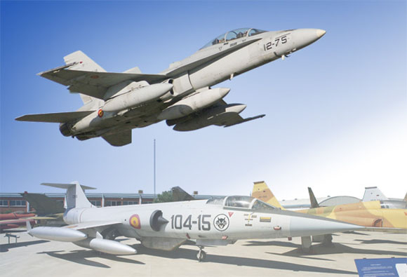 F-18 e F-104 - fotomontagem Força Aérea Espanhola