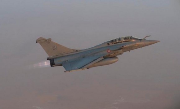 Caças Rafale fazem desdobramento em Faya-Largeau - foto 2 Força Aérea Francesa