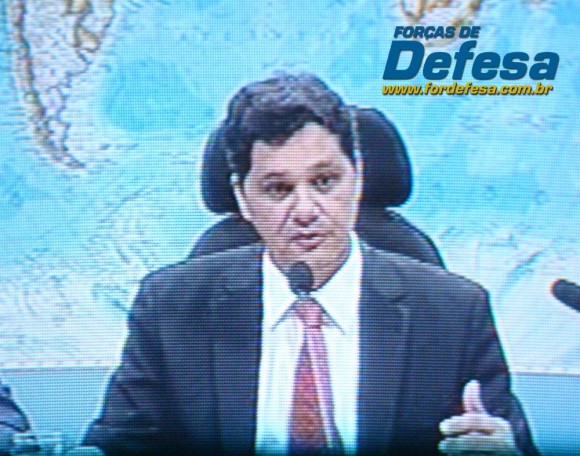 Senadore Ferraço na CRE - captação da imagem da TV Senado - Forças de Defesa