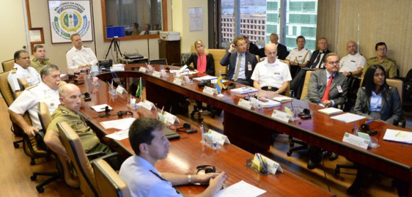 Reunião bilaterl MD Brasil e Suécia - foto Ministério da Defesa