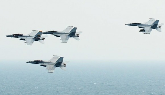 caças Super Hornet  - foto USN