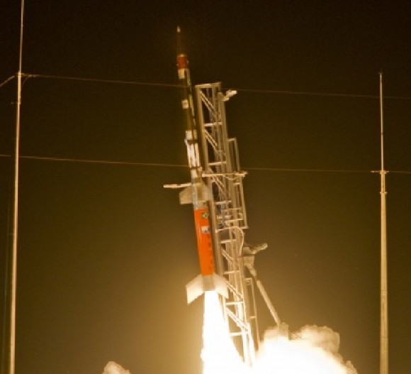 lançamento do foguete VS-30 V13 com combustível líquido - ampliação foto FAB