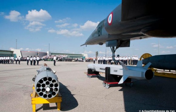 50 anos dissuasão nuclear França - armas e Mirage IV - foto Força Aérea Francesa