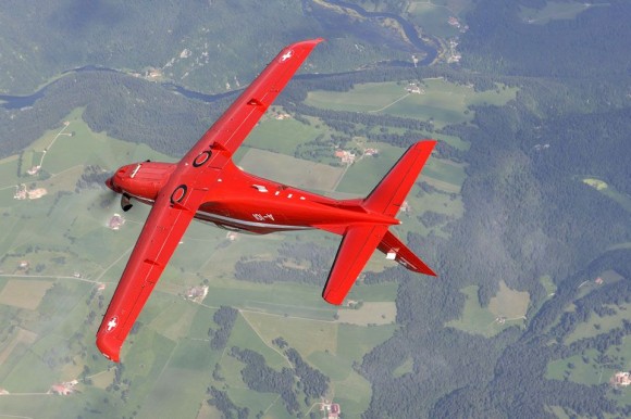 PC-21 em manobra - foto Força Aérea Suíça