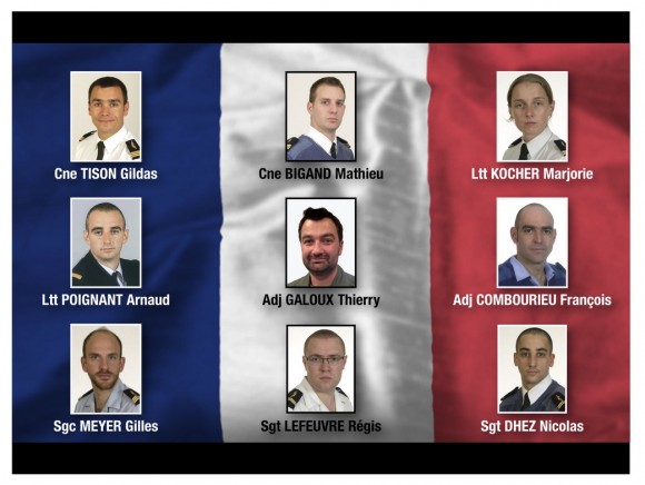 Quadro dos militares franceses mortos em Albacete em 26 de janeiro de 2015 - imagem Força Aérea Francesa