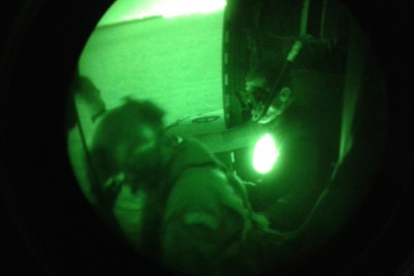 Resgate Noturno - Caracal do Esquadrão Falcão - foto 2 FAB