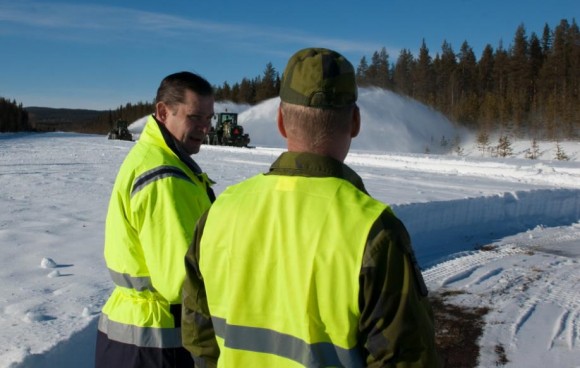 Gripen - Ala 17 treina tiro ar-solo em Vidsel - foto 14 Forças Armadas da Suécia