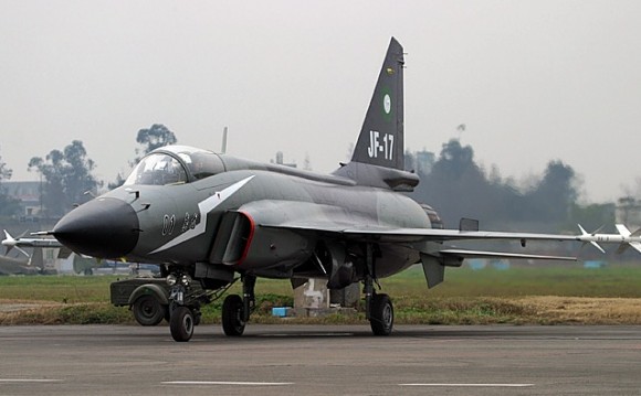 JF-17 - foto Força Aérea Paquistanesa