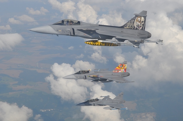 celebração tcheca 10 anos Gripen - Tiger Meet 2013 e 2014 - fotos Min Def Rep Tcheca