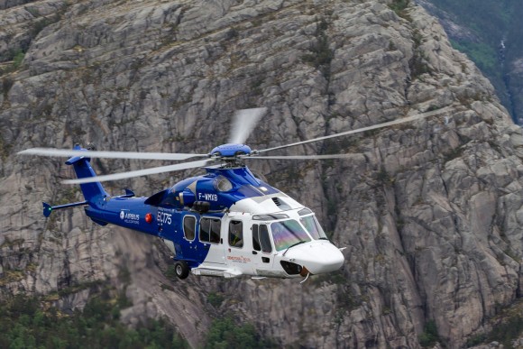 Helicóptero H175