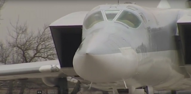Tu-22M sendo preparado para bombardear o EI na siria 2