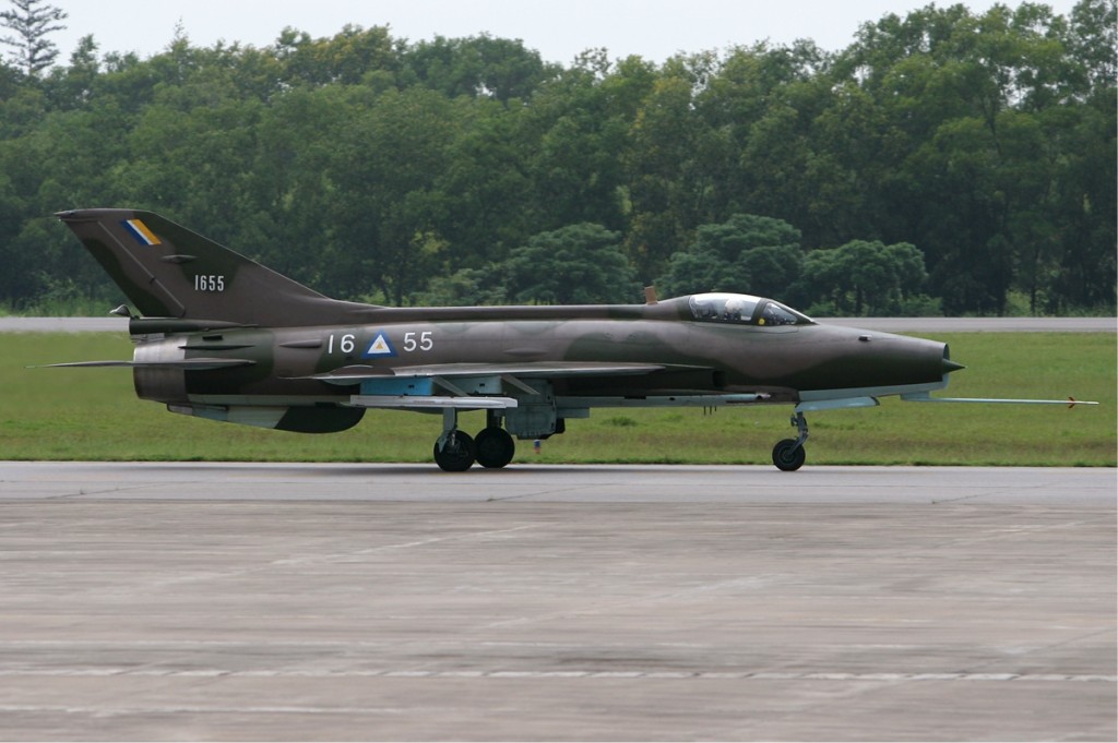 Chengdu F-7, de Myanmar