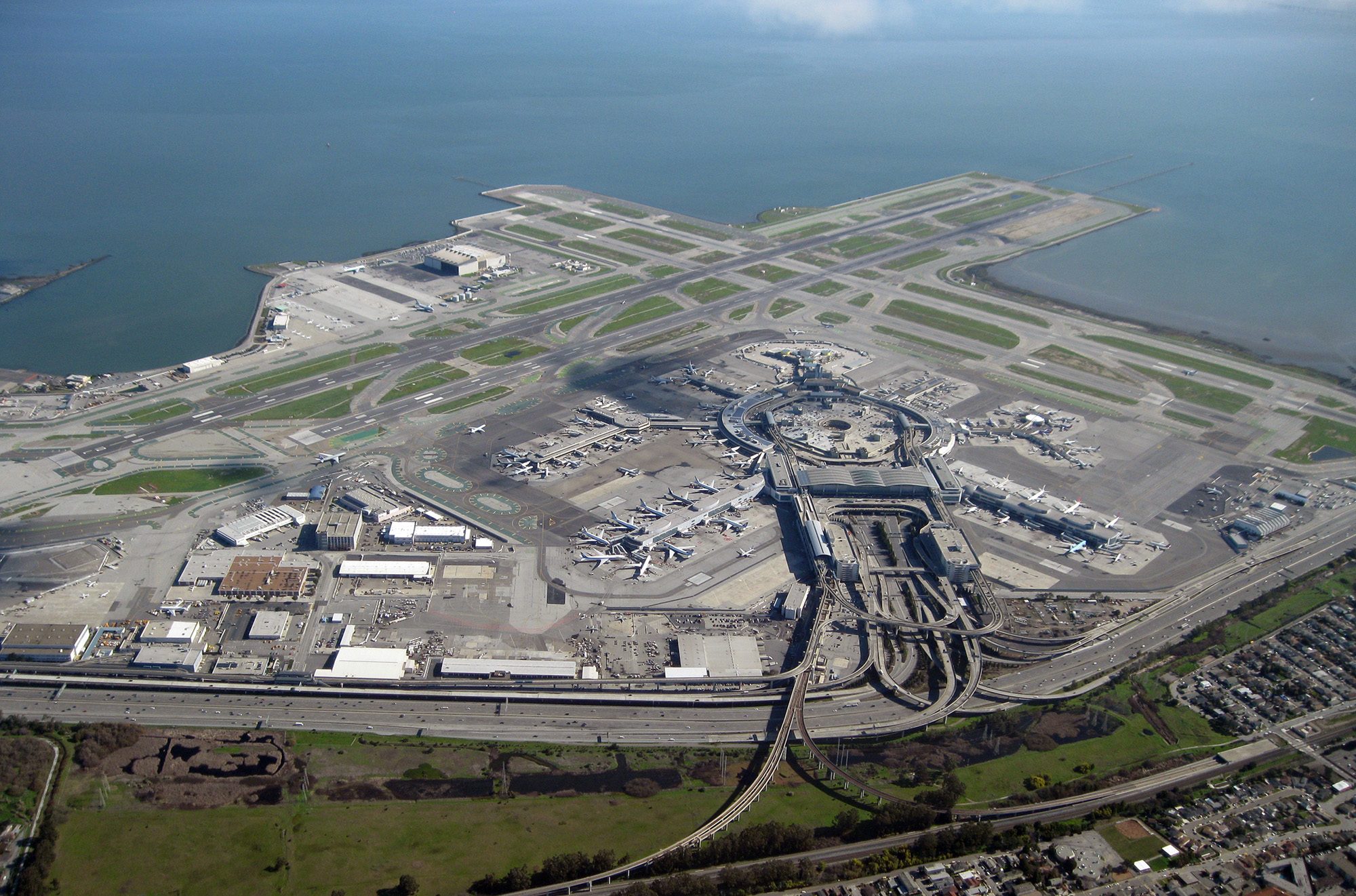 San Francisco International Airport (SFO)