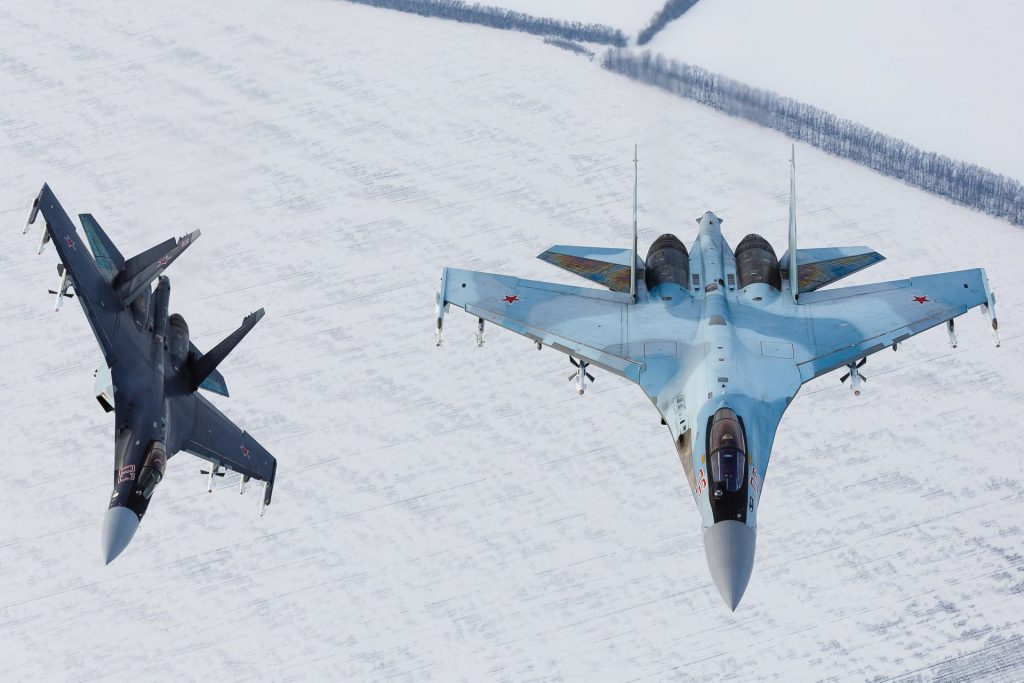Caças Sukhoi Su-35