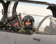 Piloto Marcus Wandt volta a voar o JAS 39 Gripen depois de passar quase três semanas no espaço