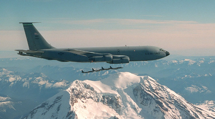 KC-135 - foto USAF