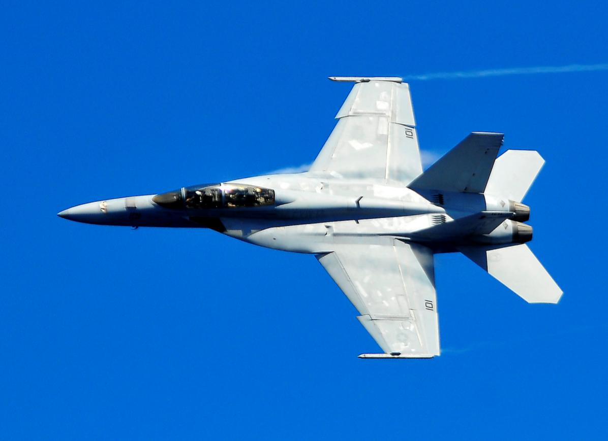 F-18F - foto USN