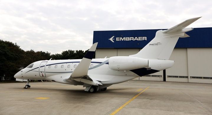 Noticias de EMBRAER - Página 12 Embraer-faz-primeira-entrega-do-mais-novo-jato-executivo-Praetor-600-1-e1561774512442
